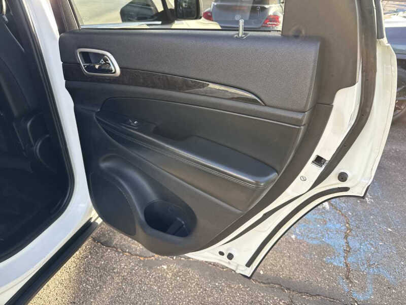 2012 Jeep Grand Cherokee Laredo