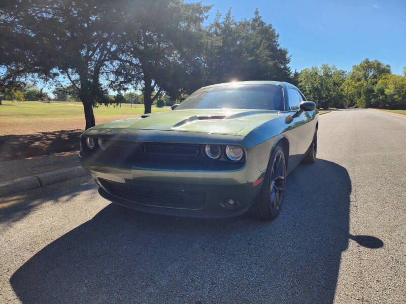 2021 Dodge Challenger SXT