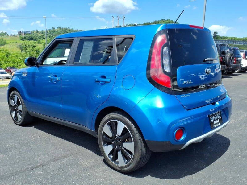 2019 Kia Soul +