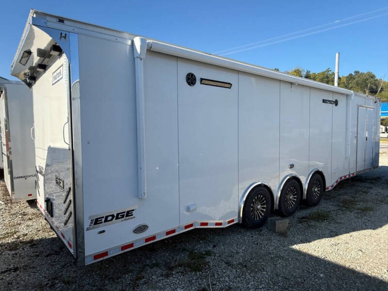 2026 Haulmark 8.5X34 BATHROOM