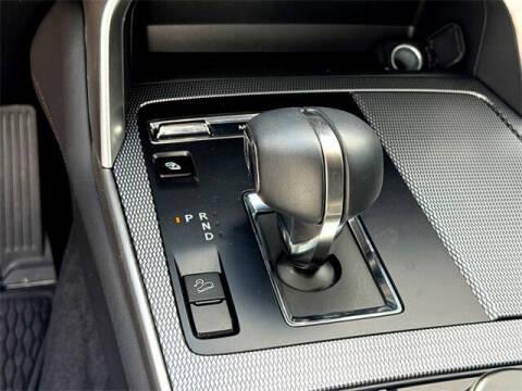 2025 Mazda CX-70 Plug-in Hybrid Premium