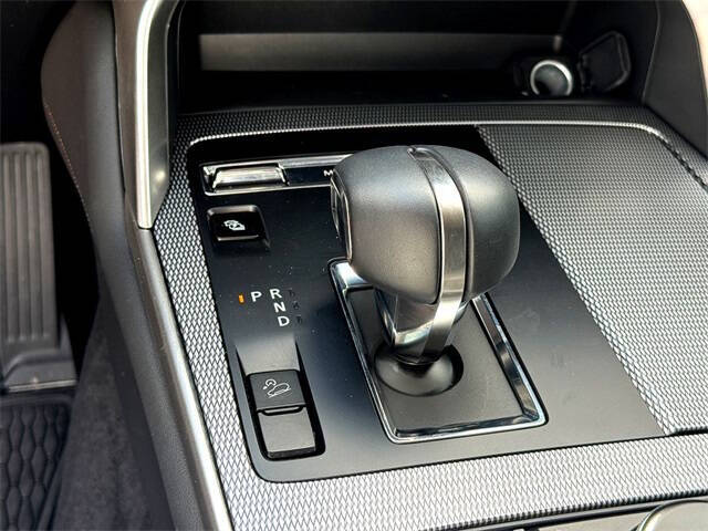 2025 Mazda CX-70 Plug-in Hybrid Premium