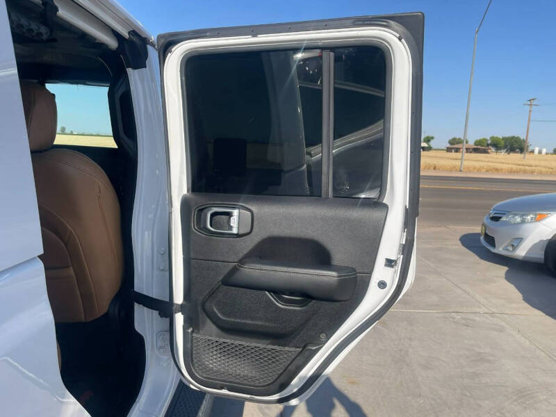 2020 Jeep Gladiator Overland