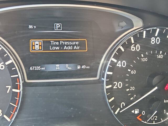 2018 Nissan Pathfinder SL