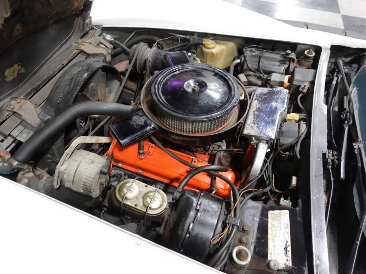 1974 Chevrolet Corvette 14