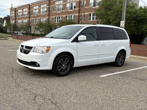 2016 Dodge Grand Caravan SXT Plus