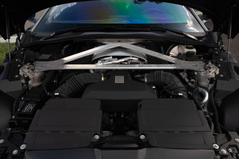 2020 Aston Martin Vantage
