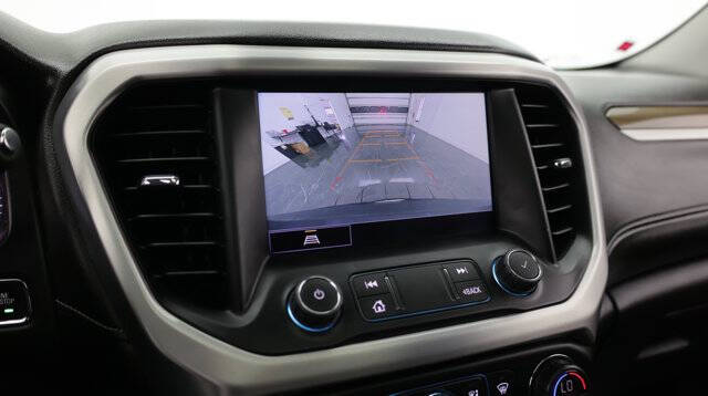 2022 GMC Acadia SLE
