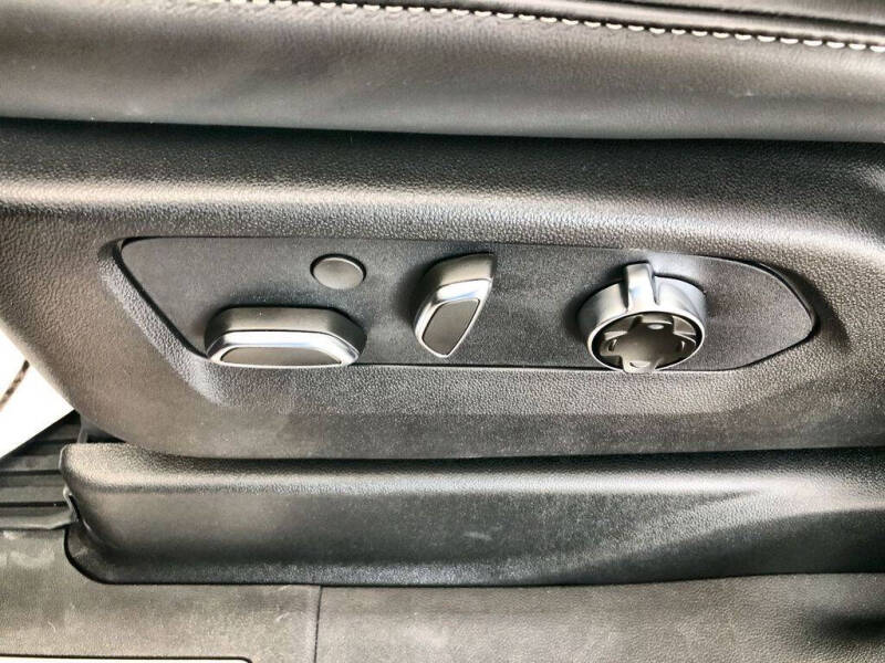 2026 Cadillac Escalade ESV Platinum Luxury