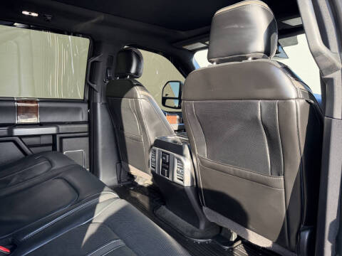 2017 Ford F-350 Super Duty Platinum