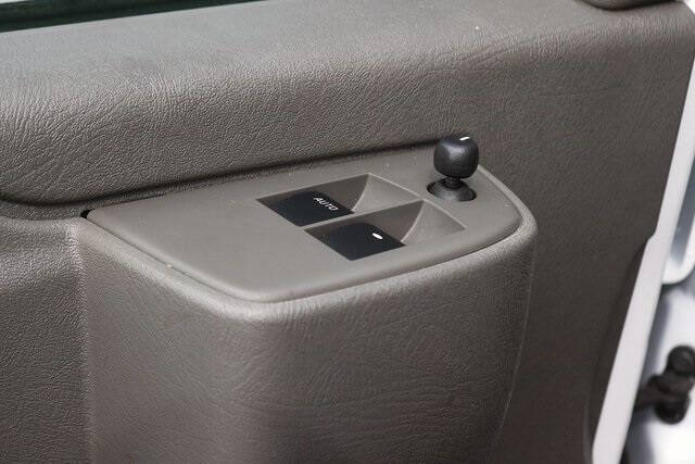 2024 GMC Savana 2500