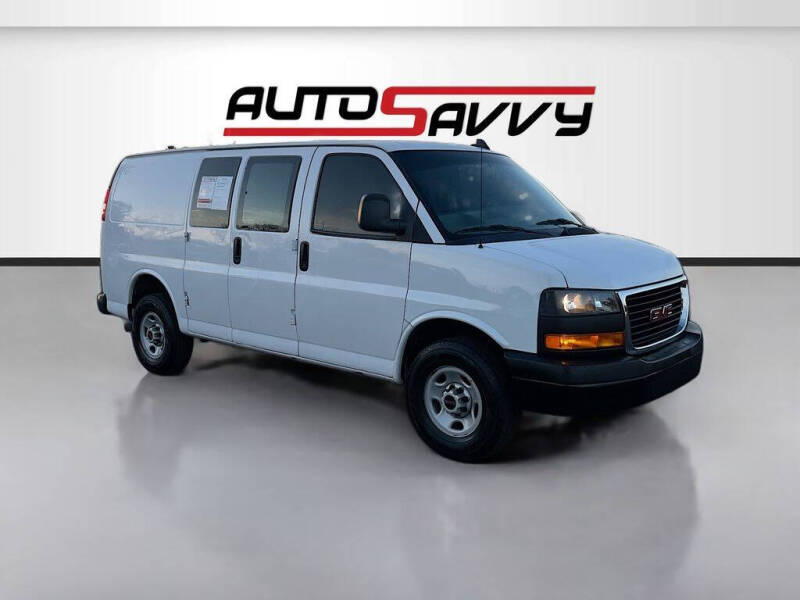 2022 GMC Savana 2500