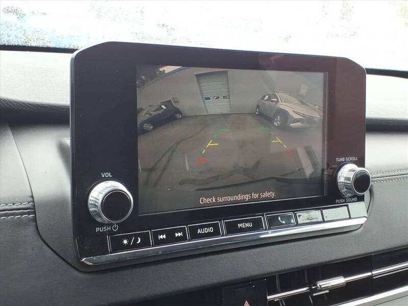 2023 Mitsubishi Outlander ES