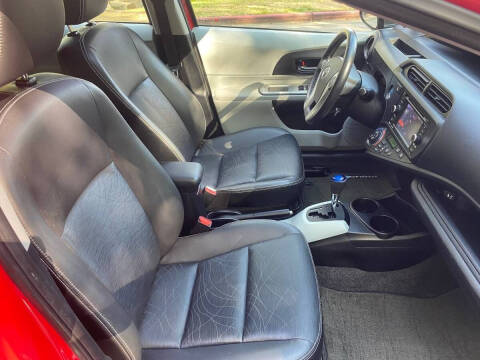 2013 Toyota Prius c Four