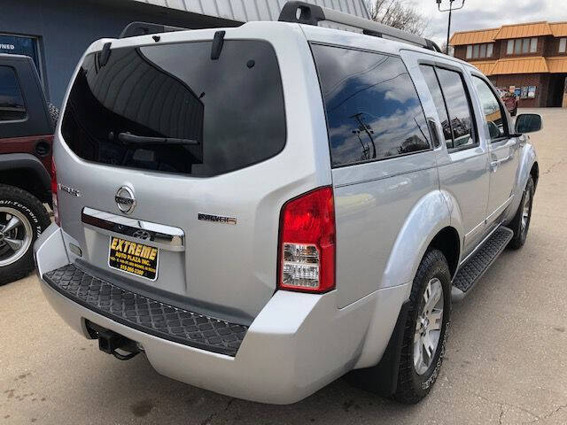 2011 Nissan Pathfinder for sale at Extreme Auto Plaza in Des Moines, IA