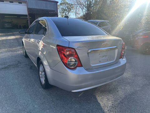 2015 Chevrolet Sonic LT Auto