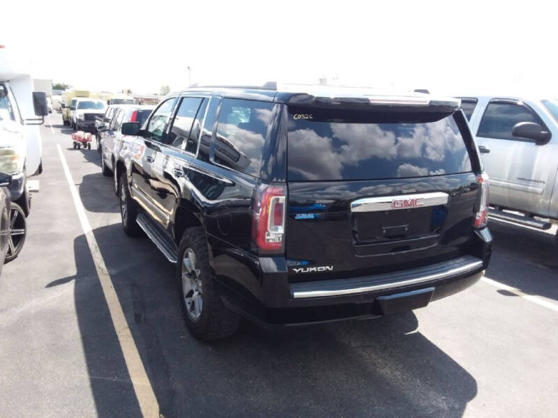 2016 GMC Yukon Denali