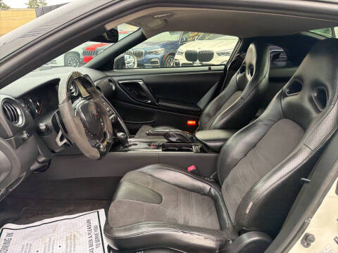 2013 Nissan GT-R Premium