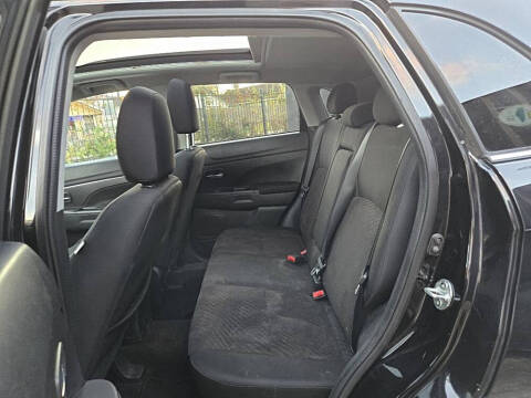 2015 Mitsubishi Outlander Sport SE