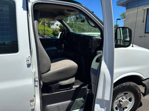 2012 Chevrolet Express 2500