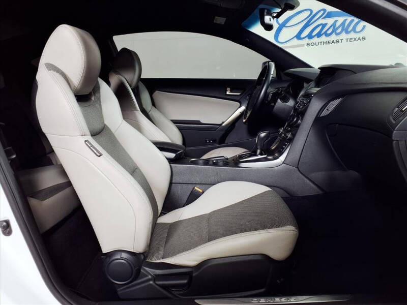 2015 Hyundai Genesis Coupe 3.8