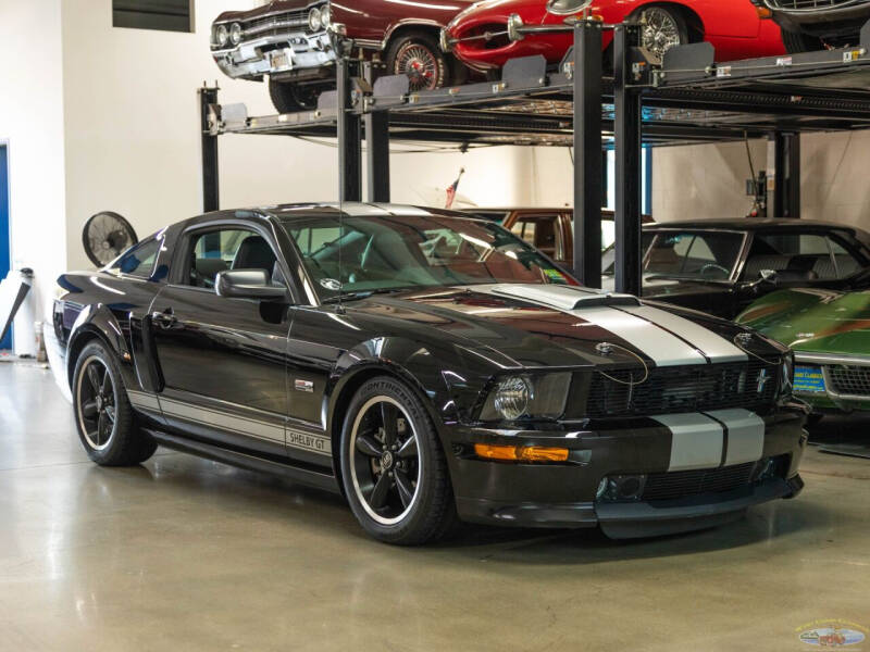 2007 Ford Mustang GT Deluxe