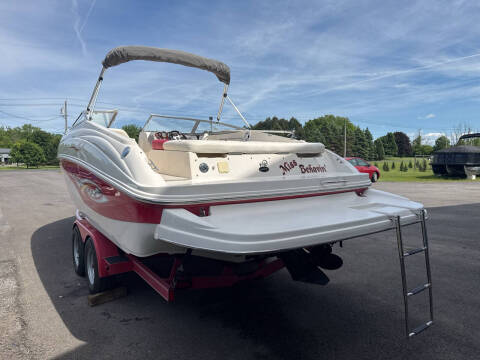 2003 Rinker 232 CAPTIVA