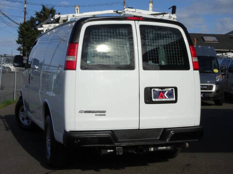 2015 Chevrolet Express 2500