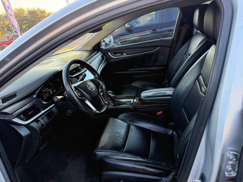 2015 Cadillac XTS Standard