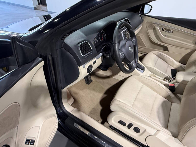 2014 Volkswagen Eos Komfort SULEV