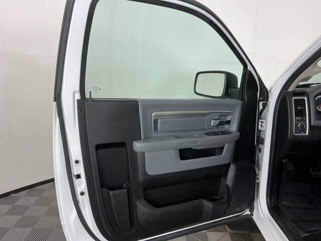 2019 RAM 1500 Classic SLT