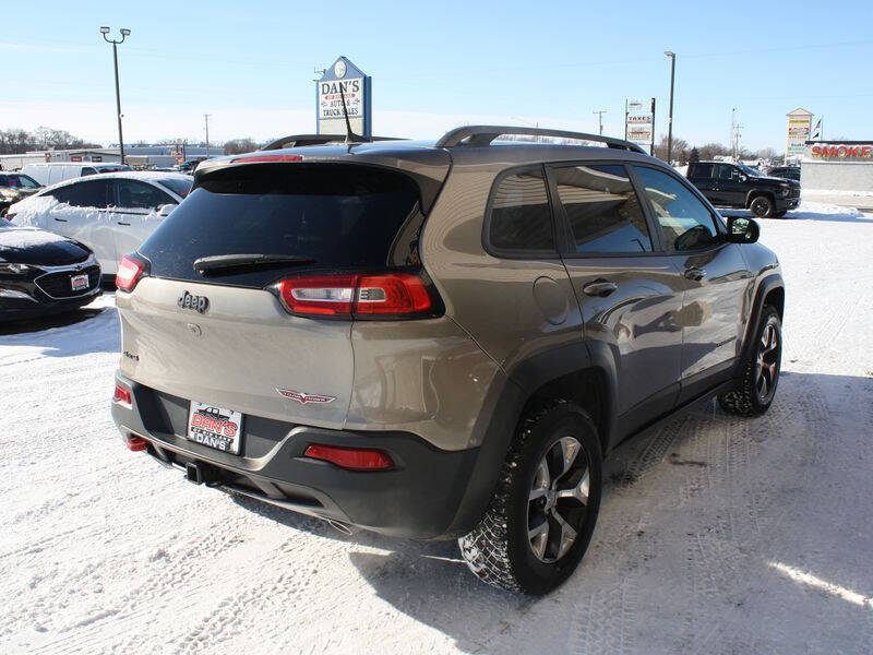 2016 Jeep Cherokee Trailhawk
