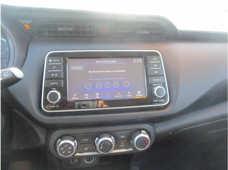 2021 Nissan Kicks S