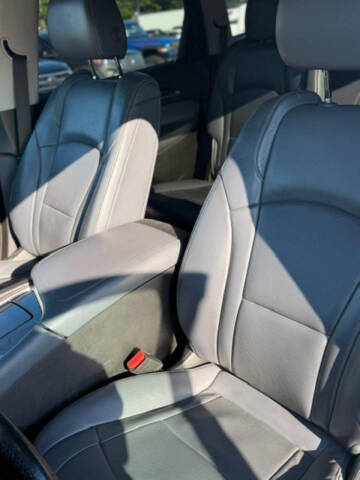 2021 Buick Enclave Essence