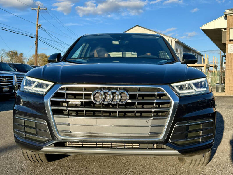 2018 Audi Q5 2.0T quattro Premium Plus
