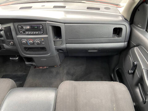 2004 Dodge Ram 1500 ST