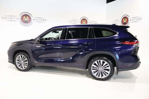 2021 Toyota Highlander Hybrid Platinum