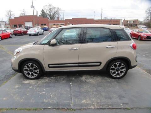 2014 FIAT 500L for sale at Taylorsville Auto Mart in Taylorsville NC