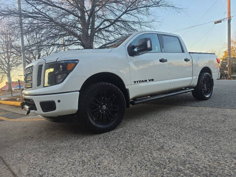2018 Nissan Titan SV