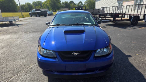 2003 Ford Mustang GT Deluxe