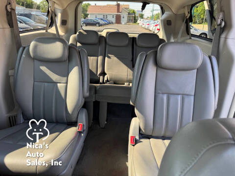 2010 Dodge Grand Caravan SXT