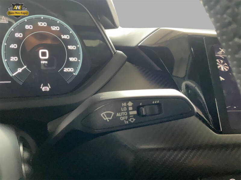 2023 Audi e-tron GT quattro Premium Plus