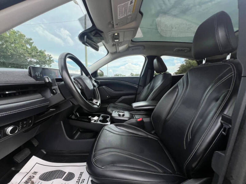 2022 Ford Mustang Mach-E Premium