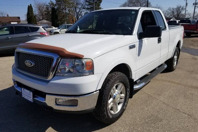 2004 Ford F-150 for sale at P & T SALES in Clear Lake IA