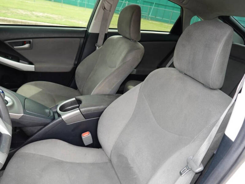 2015 Toyota Prius Two