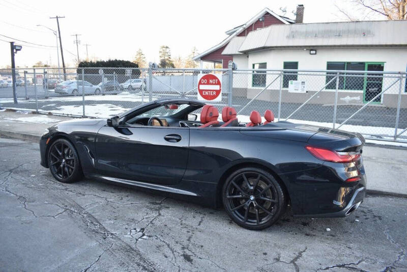 2022 BMW 8 Series 840i