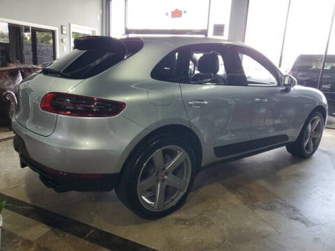 2017 Porsche Macan S