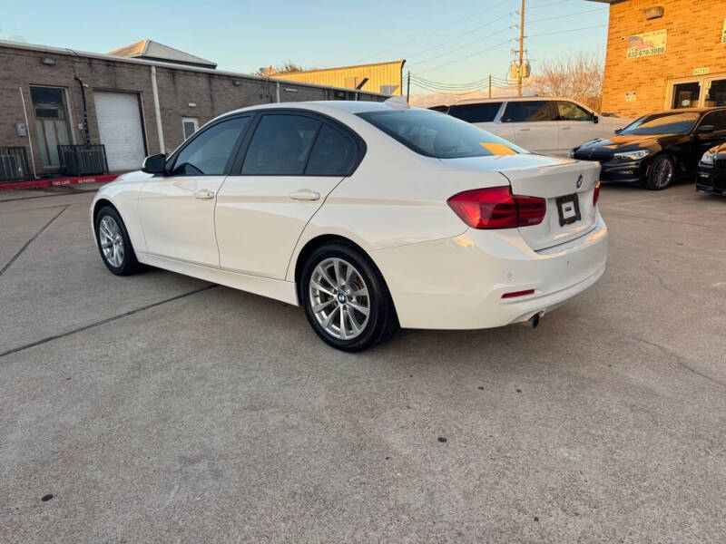 2017 BMW 3 Series 320i