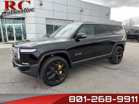 2022 Rivian R1S