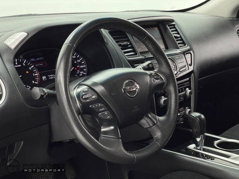 2015 Nissan Pathfinder